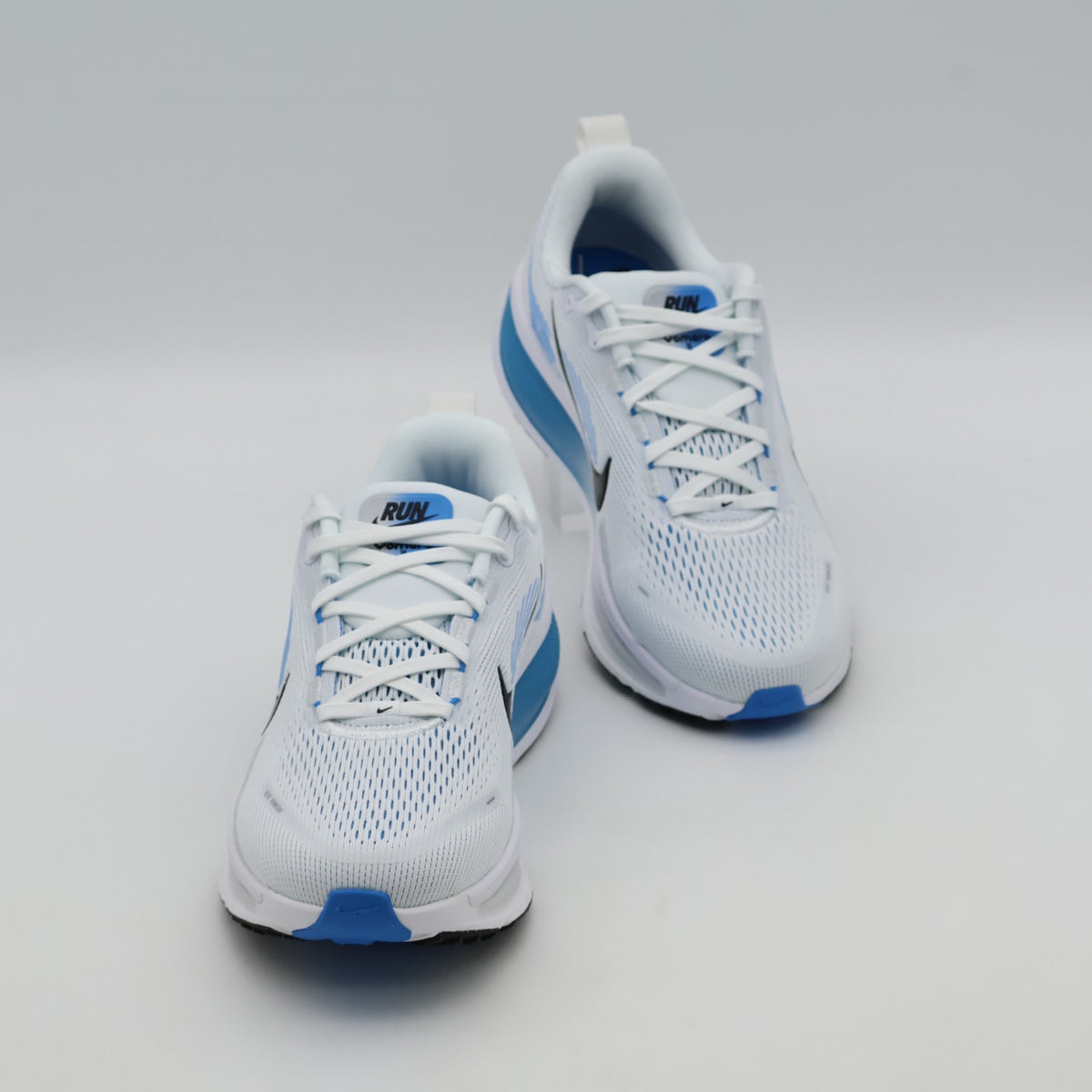 HM6803-109 Nike Vomero 18 White Blue Hero Black (Men's)