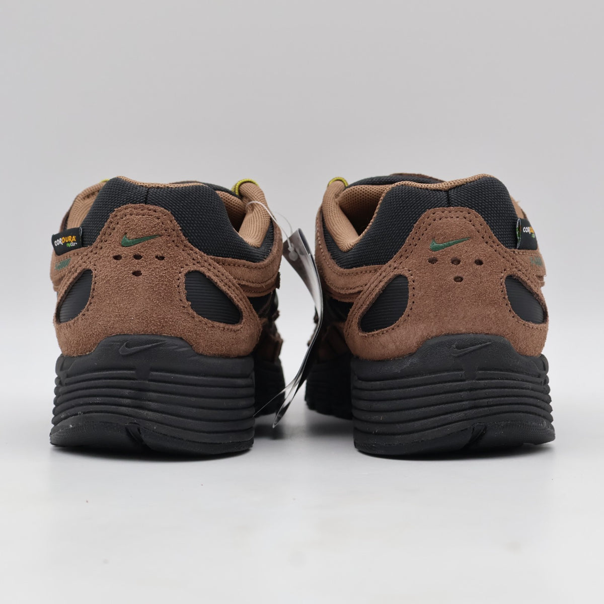 IH0946-200 Nike P-6000 Premium Cordura (Men's)