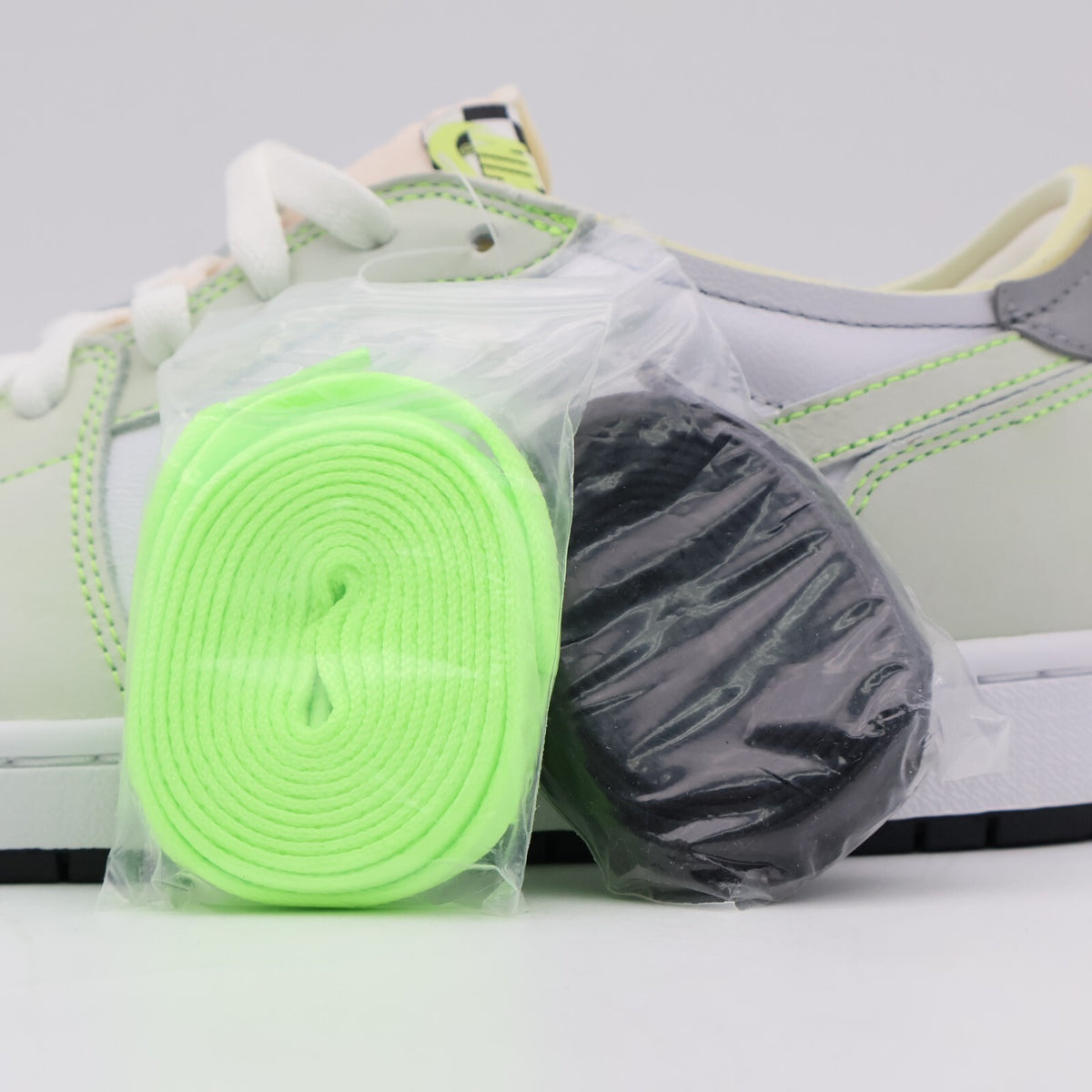 DM7837-103 Nike Air Jordan 1 Retro Low White Ghost Green Black Grey  (Men's)
