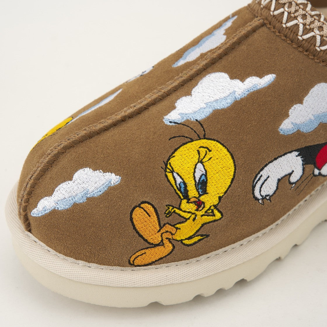 1181910-CHE PALACE Looney Tunes UGG Tasman Chestnut (Men's)