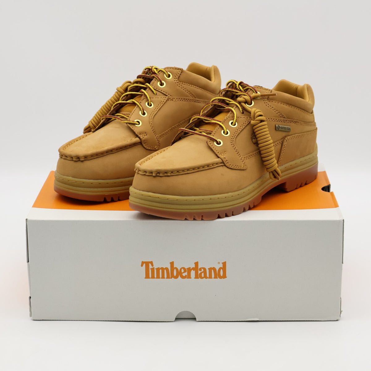 TB0A68M7763 BEAMS Exclusive Timberland Moc Toe Wheat (Men's)