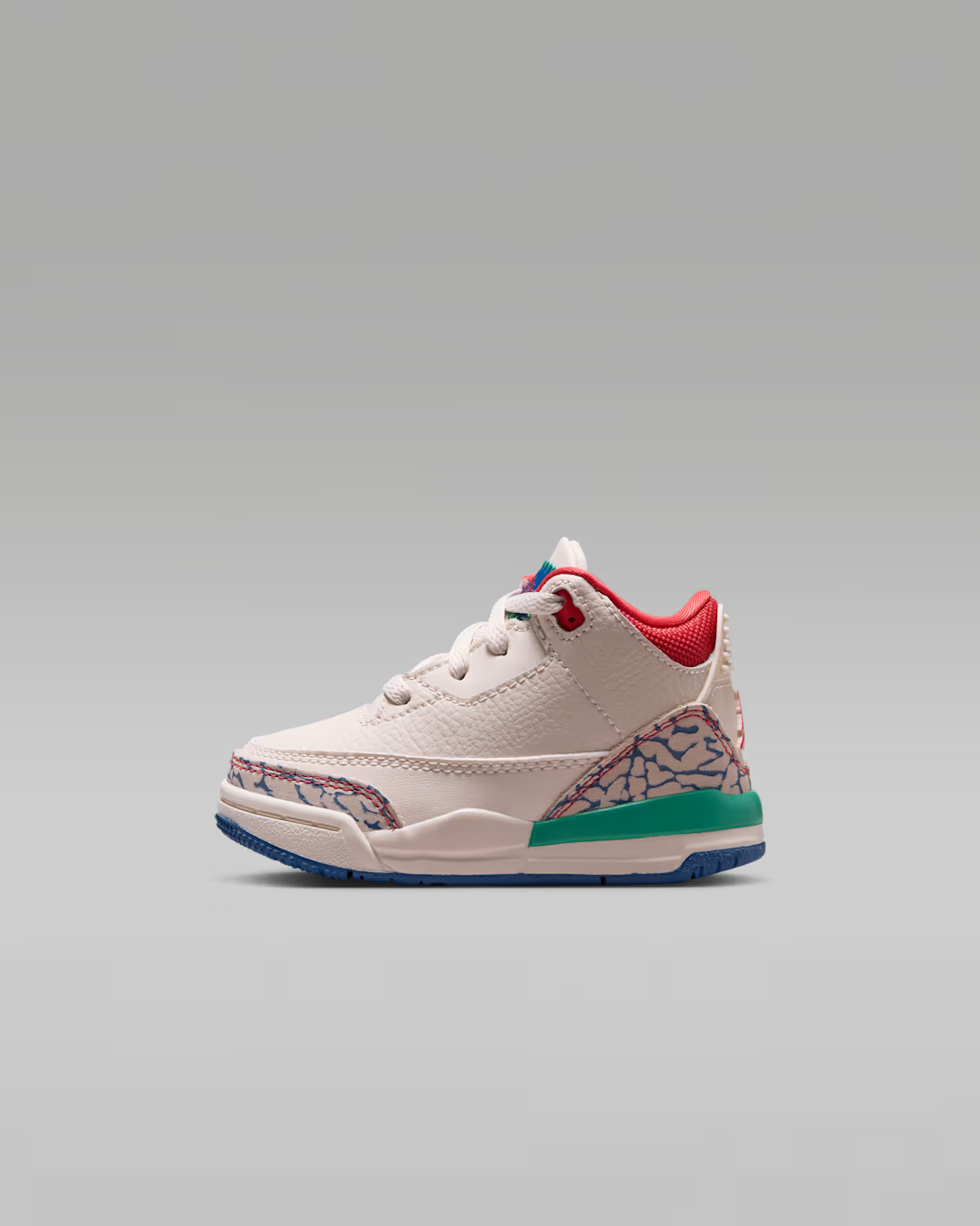 IO2075-100 Nike Jordan 3 Retro "Chalk/Track Red" (TD)