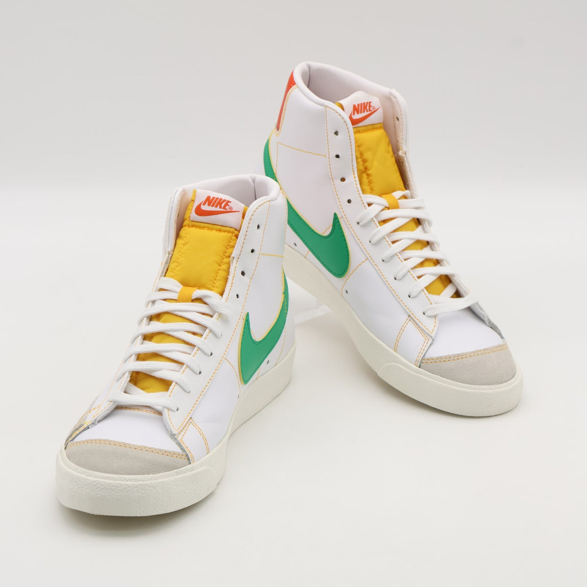 DD9239-100 Nike Blazer Mid 77 Vintage Rayguns (Men's)