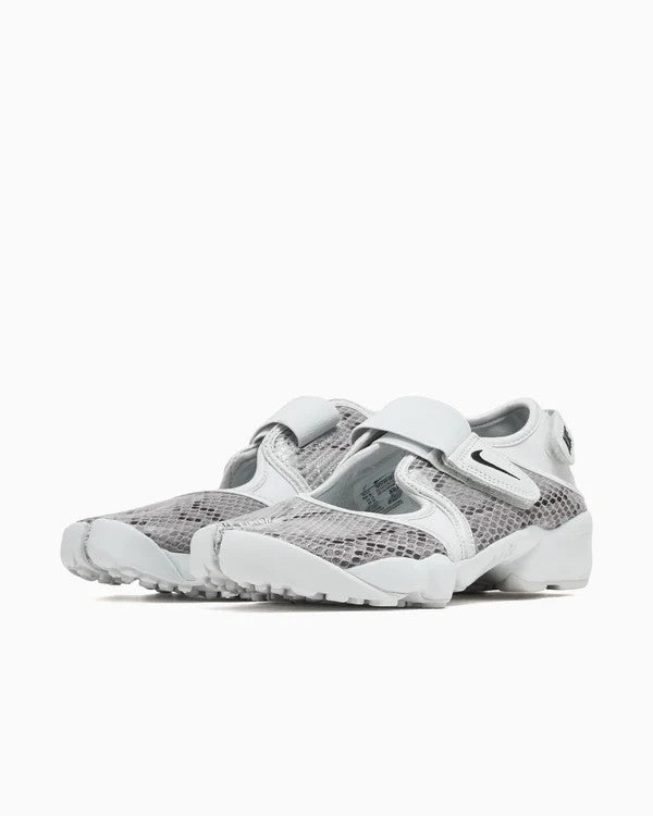 IM5739-001 Nike Air Rift Photon Dust (Women's)