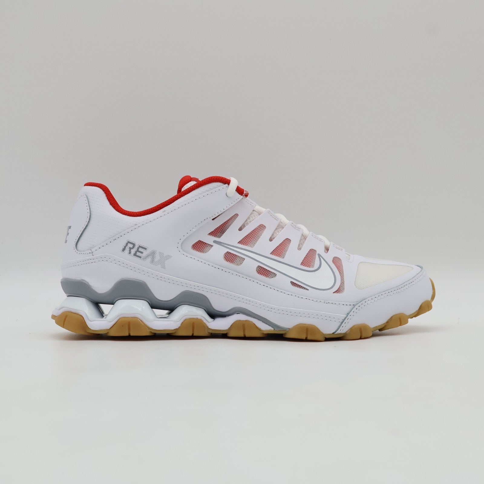 621716-103 Nike Reax 8 TR White Wolf Grey Chile Red White (Men's)