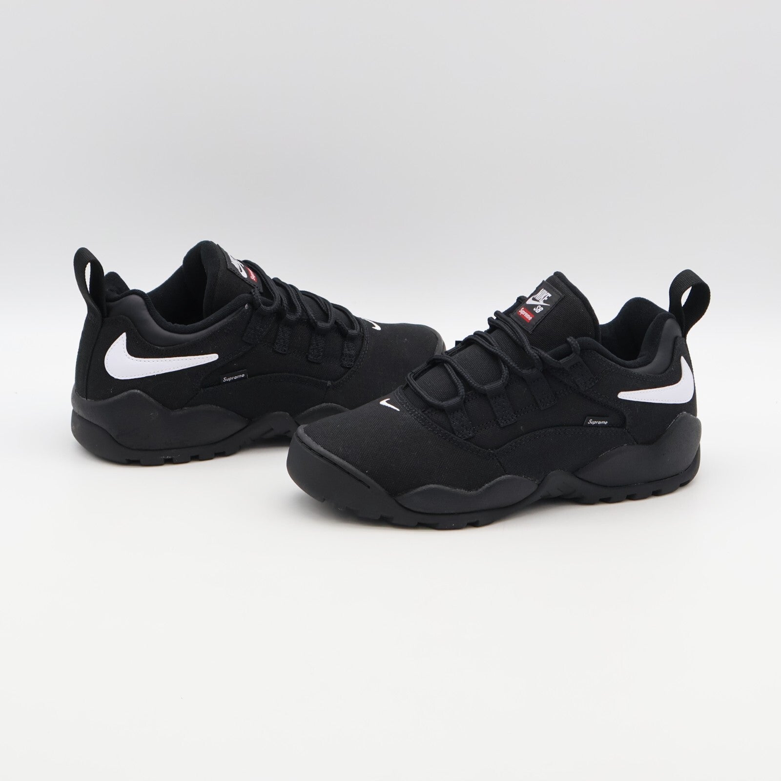 FQ3000-001 Supreme Nike SB Darwin Low Black White Anthracite (Men's)