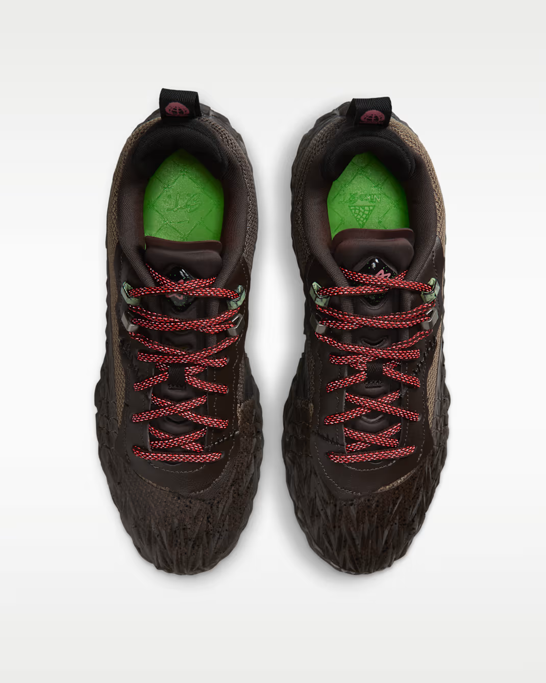 IZ2608-200 Nike ST Charge "Halloween 2026/Taupe" (Men's)
