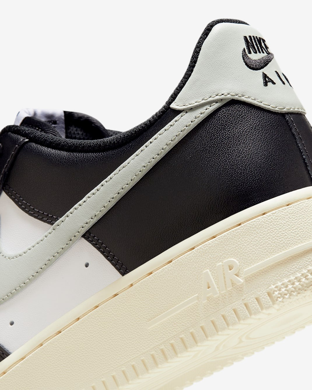 FQ6848-101 Nike Air Force 1 '07 White Coconut Milk Black Light Silver (Men's)