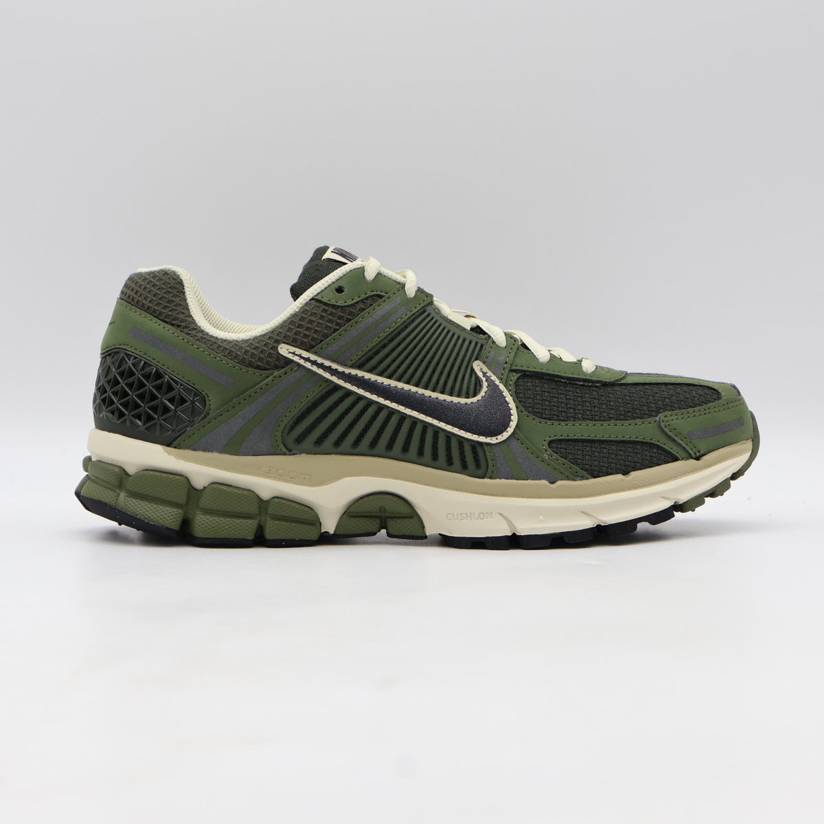 IB2987-300 Nike Vomero 5 Army Olive (Men's)