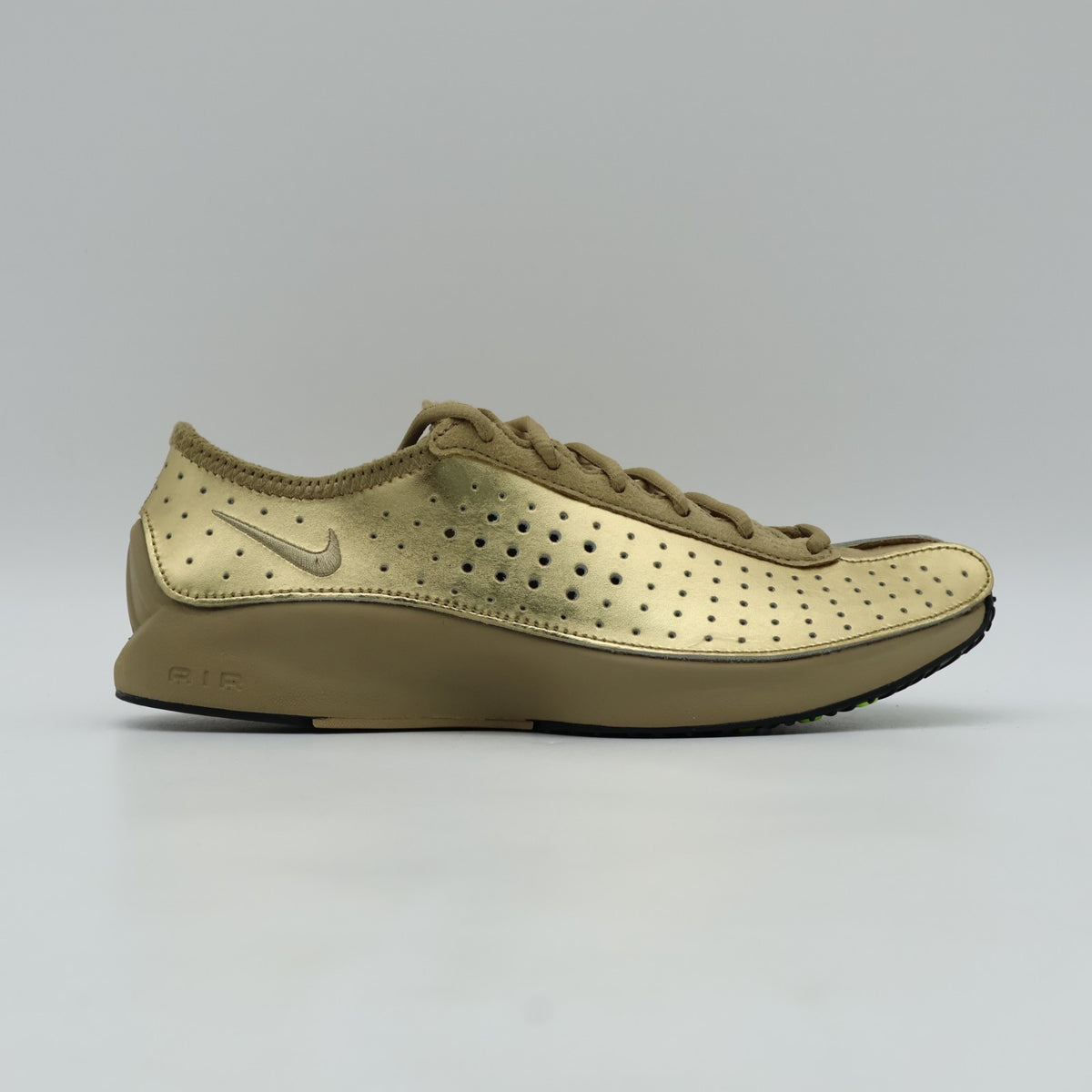 IB5824-700 Nike Air Superfly Metallic Gold (Women's)
