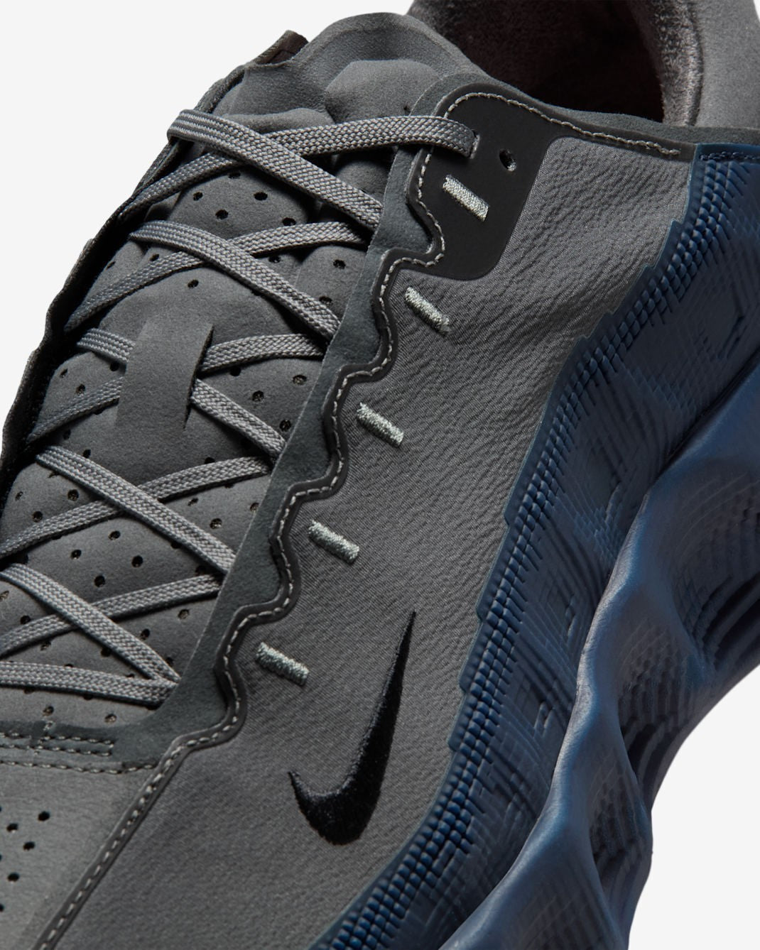 DX4215-009 Nike Ava Rover Iron Grey College Navy (Men's)