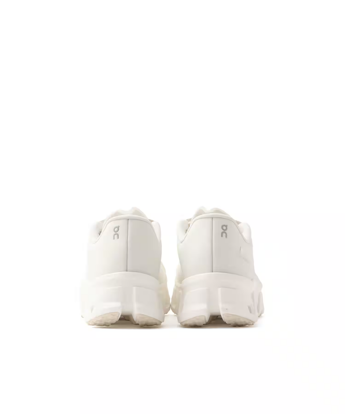3WF30701200 POST ARCHIVE FACTION Ã On Cloudmonster Hyper White (Women's)