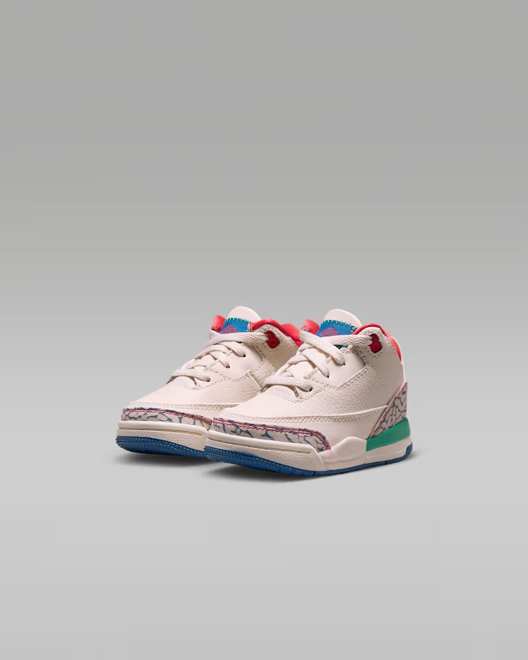 IO2075-100 Nike Jordan 3 Retro "Chalk/Track Red" (TD)
