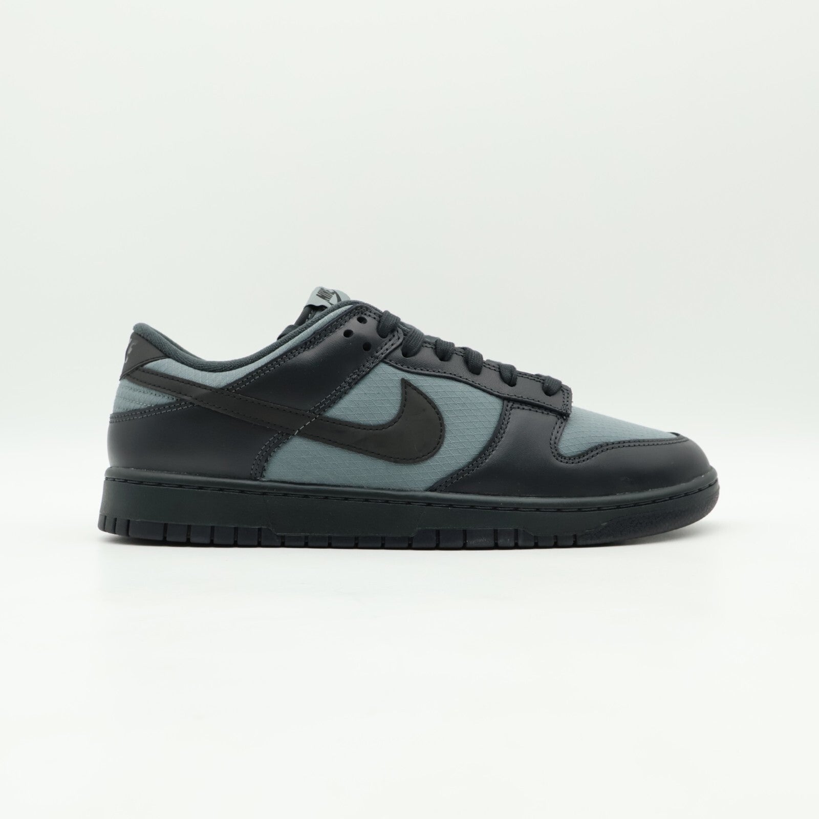 FZ3052-001 Nike Dunk Low Retro SE Off Noir Smoke Grey Anthracite Black (Men's)