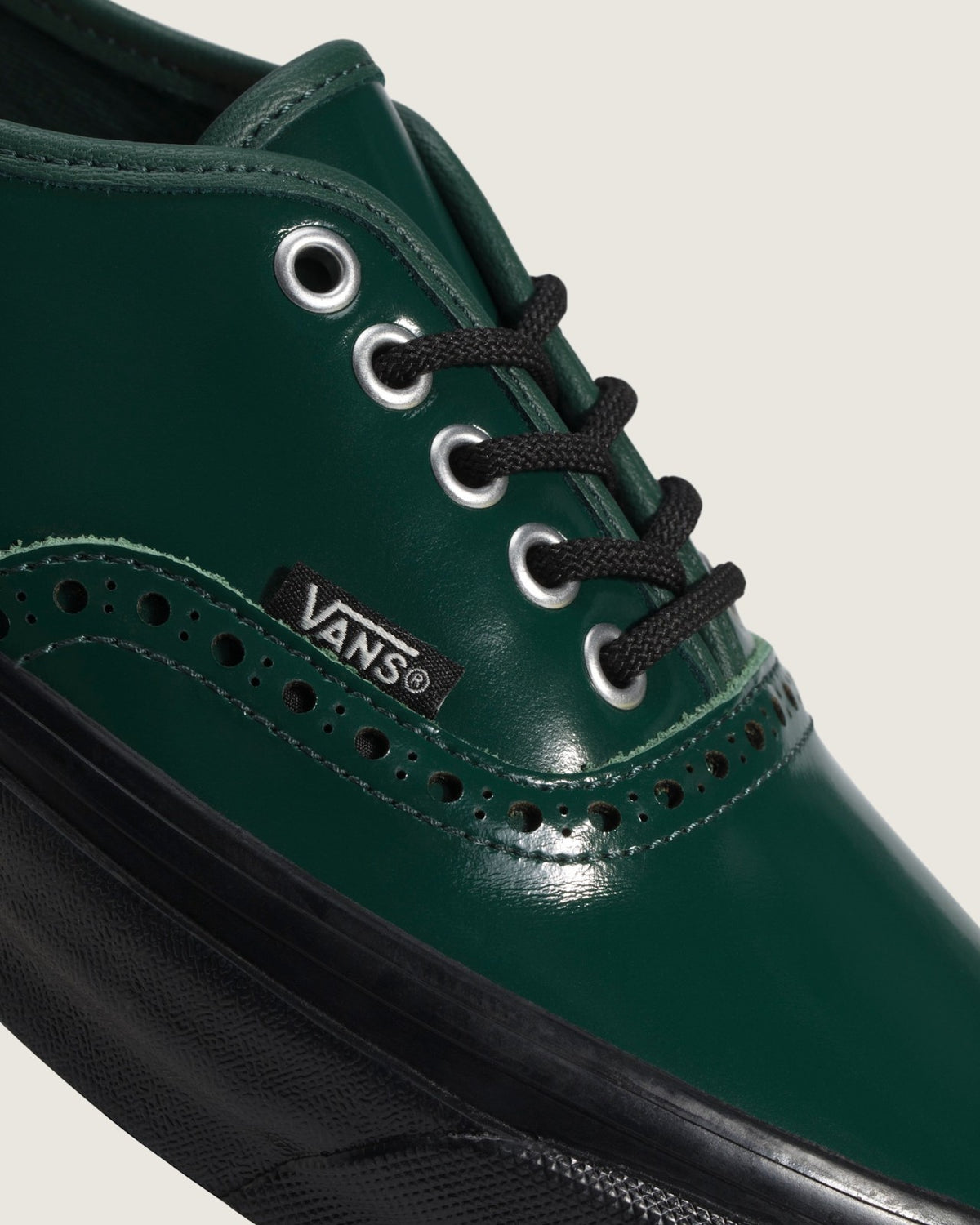 VN000V33H9B Vans OTW AUTHENTIC 44 SIPED VIBRAM "GLOSS LEATHER BROGUE (Men's)