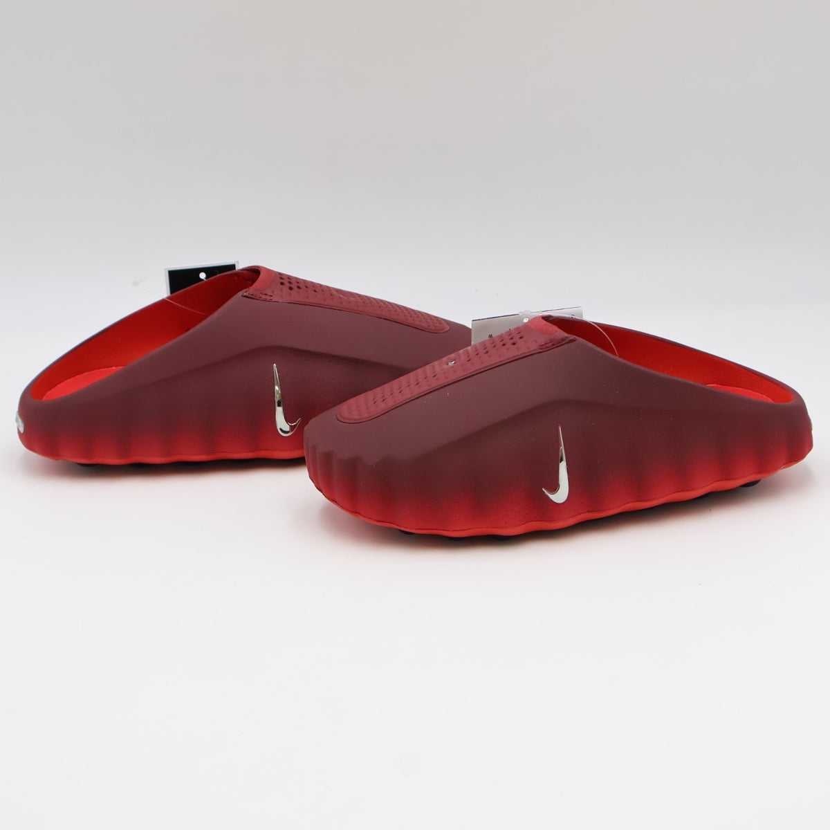 HQ4307-601 Nike Mind 001 Mules Team Red (Men's)
