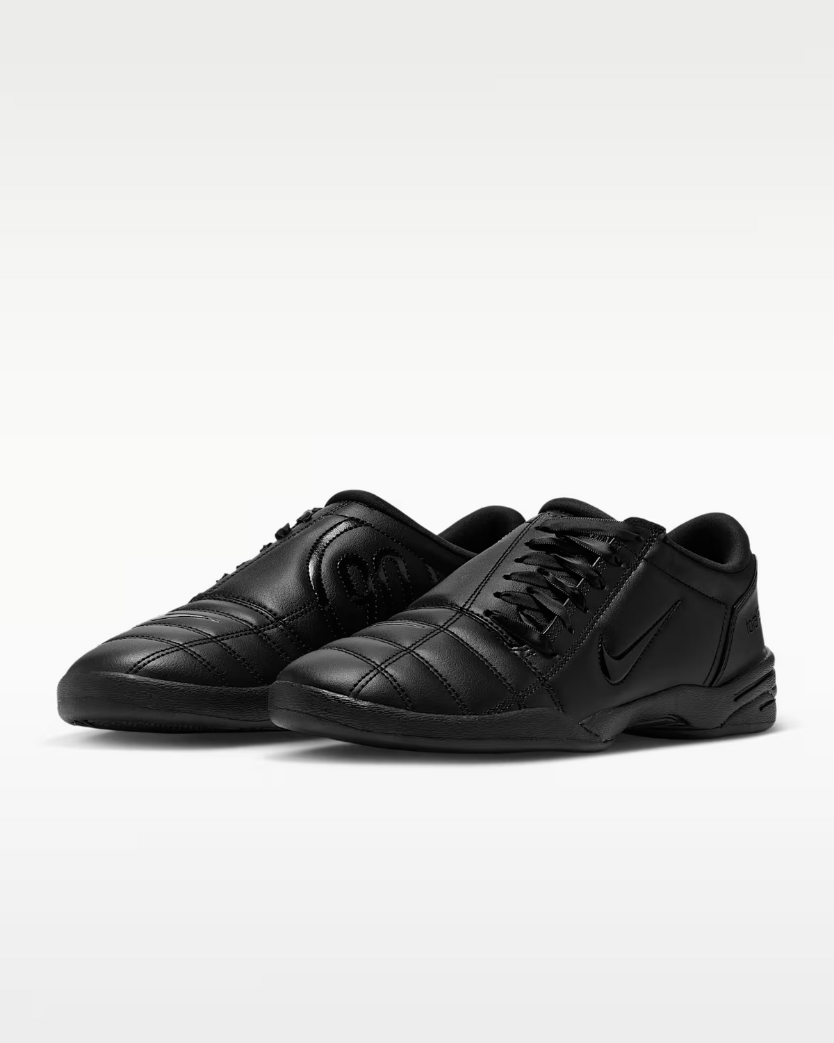 IO2387-005 Nike Total 90 3 "Triple Black" (Women's)
