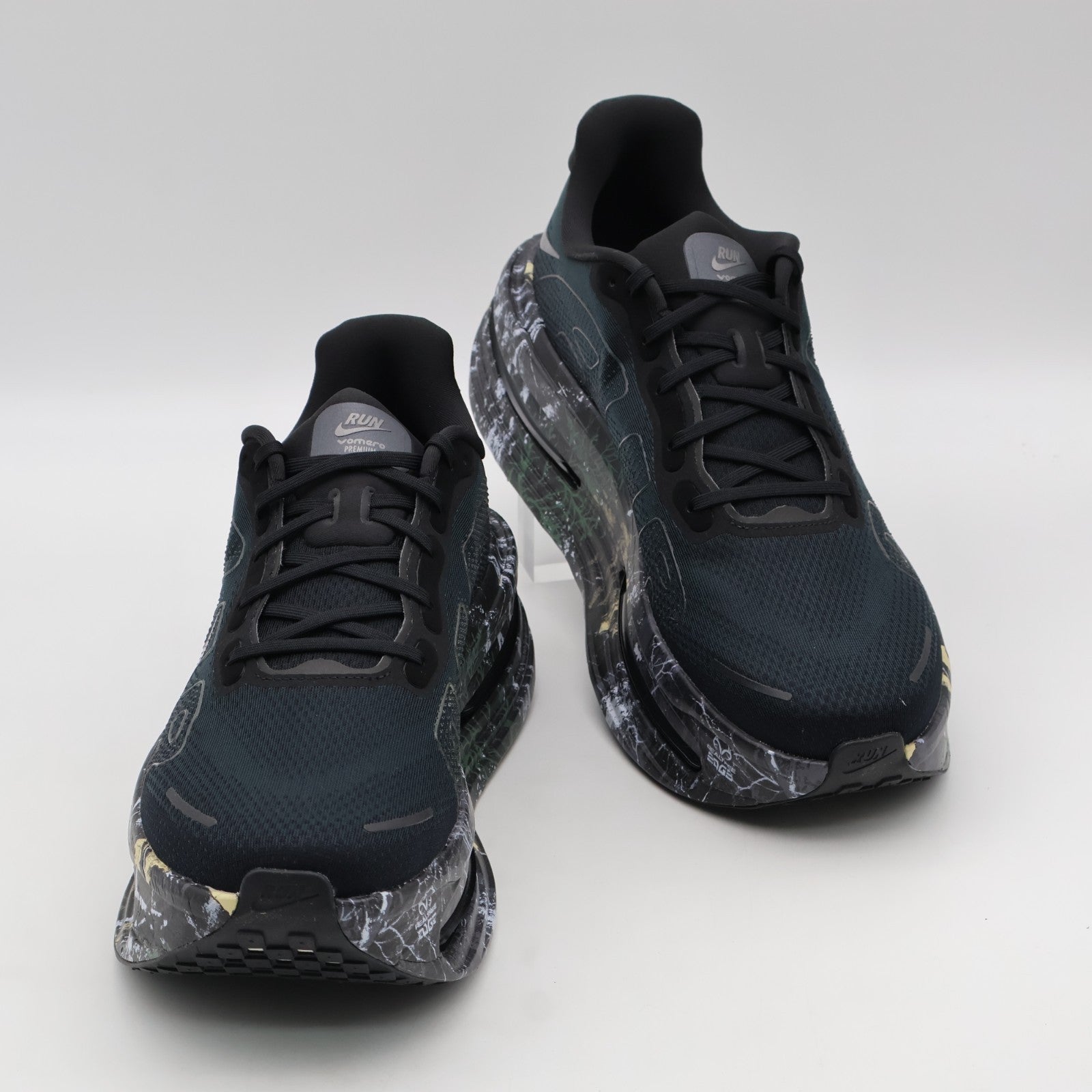 IO7325-001 Nike Vomero Premium Realtree (Men's)