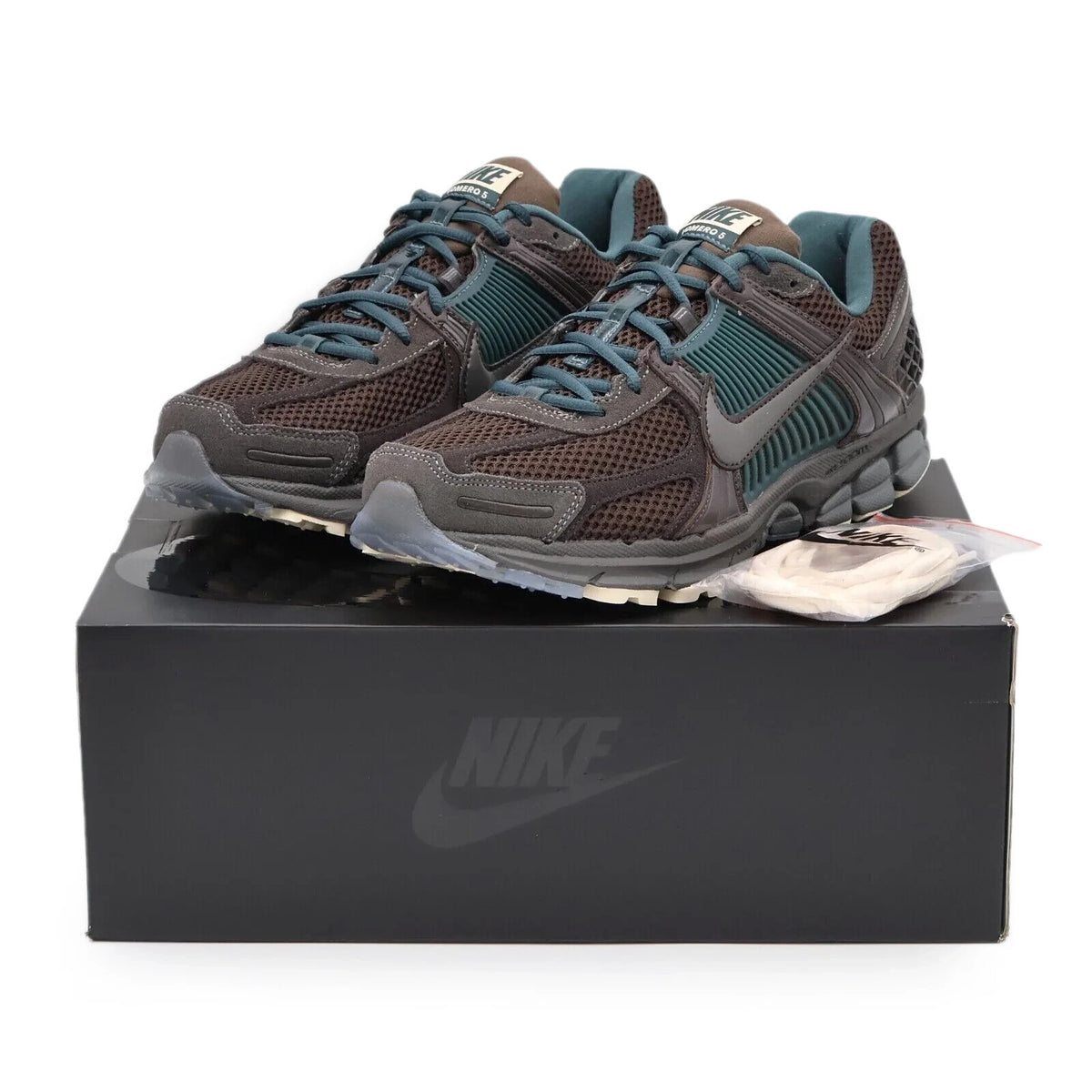 FQ8174-237 Nike Zoom Vomero 5 PRM Velvet Brown and Medium Ash (Men's)