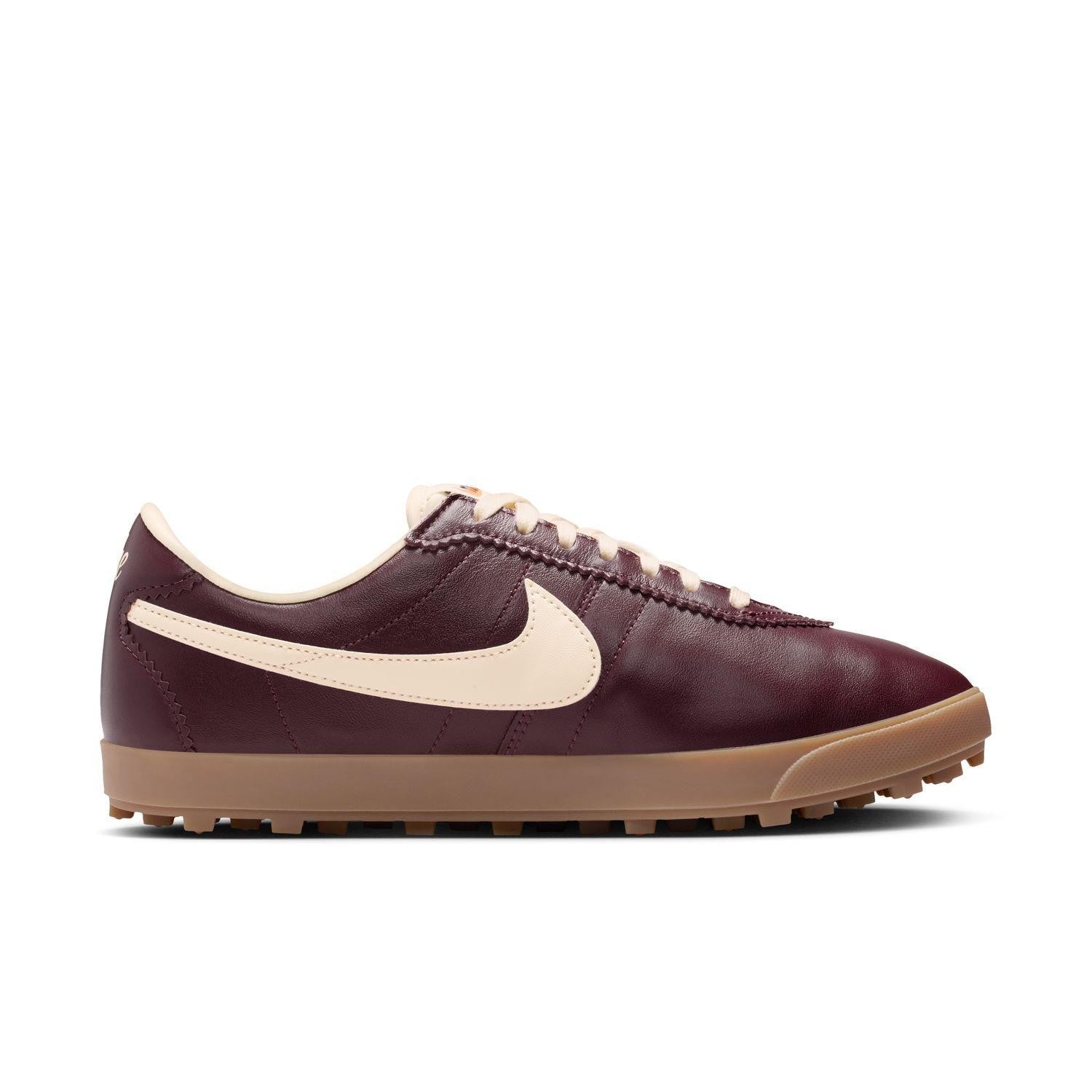 II1259-600 Nike ASTROGRABBER LEATHER BURGUNDY CRUSH MUSLIN GUM (Women's)