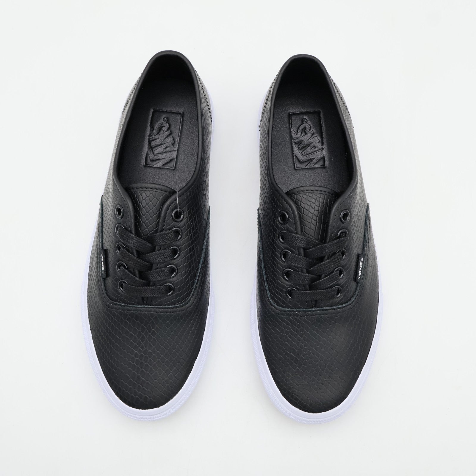 688082-0002 BILLY'S Exclusive Vans Authentic Year of the Snake Black (Men's)