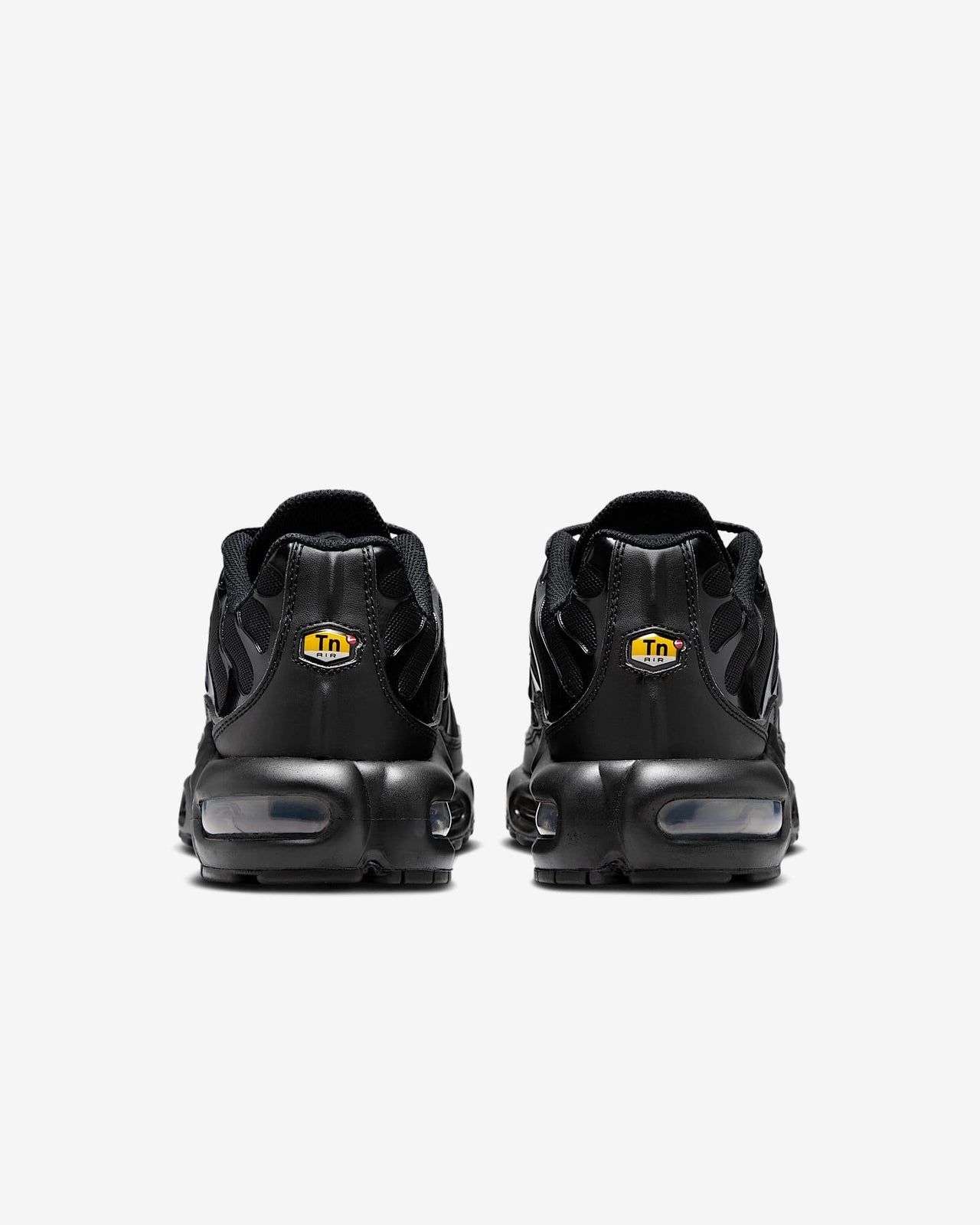 DM2362-002 Nike Women's Air Max Plus Triple Black (Women's)
