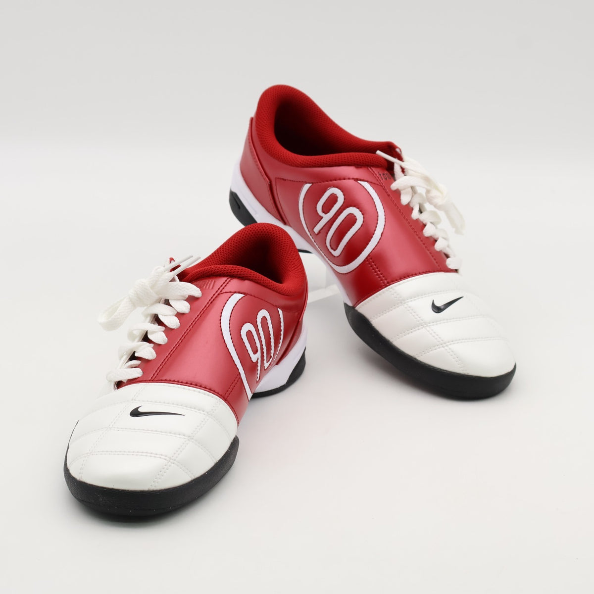 HQ2851-100 Nike Total 90 3 White Gym Red Black (Men's)