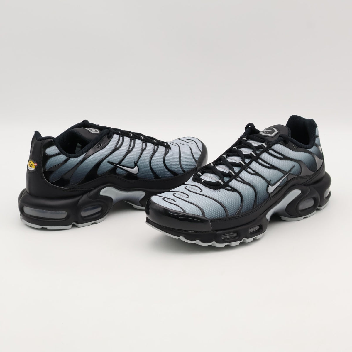 IO0657-001 Nike Air Max Plus Black Wolf Grey (Women's)
