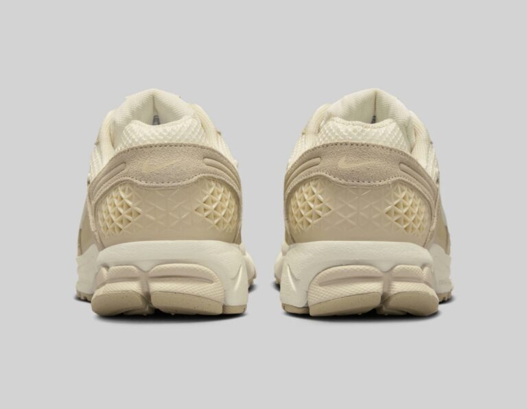 HQ0458-200 Nike Zoom Vomero 5 Beach Light Khaki Pale Ivory Sail (Women's)