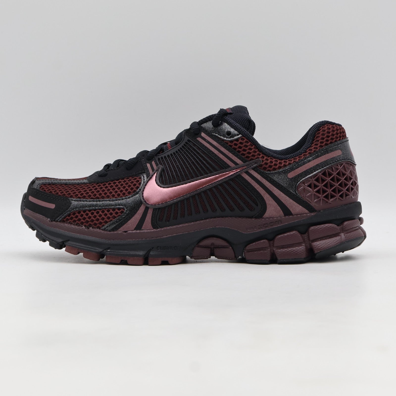 IB8929-002 Nike Zoom Vomero 5 Black Burgundy Crush (Women's)