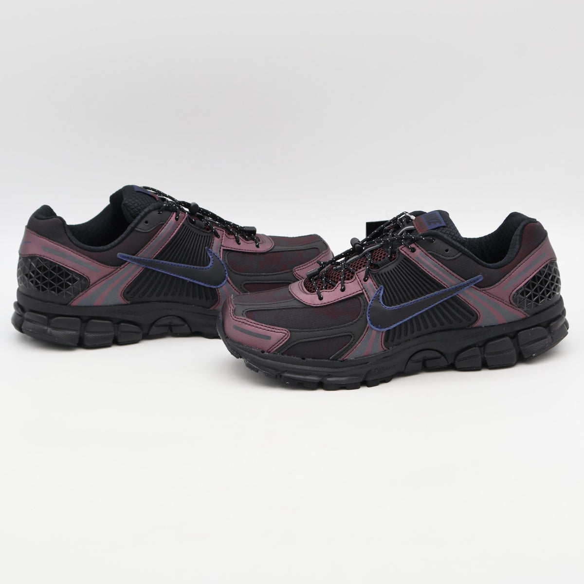 HQ4052-600 Nike Zoom Vomero 5 Burgundy Crush Midnight Navy Black (Women's)