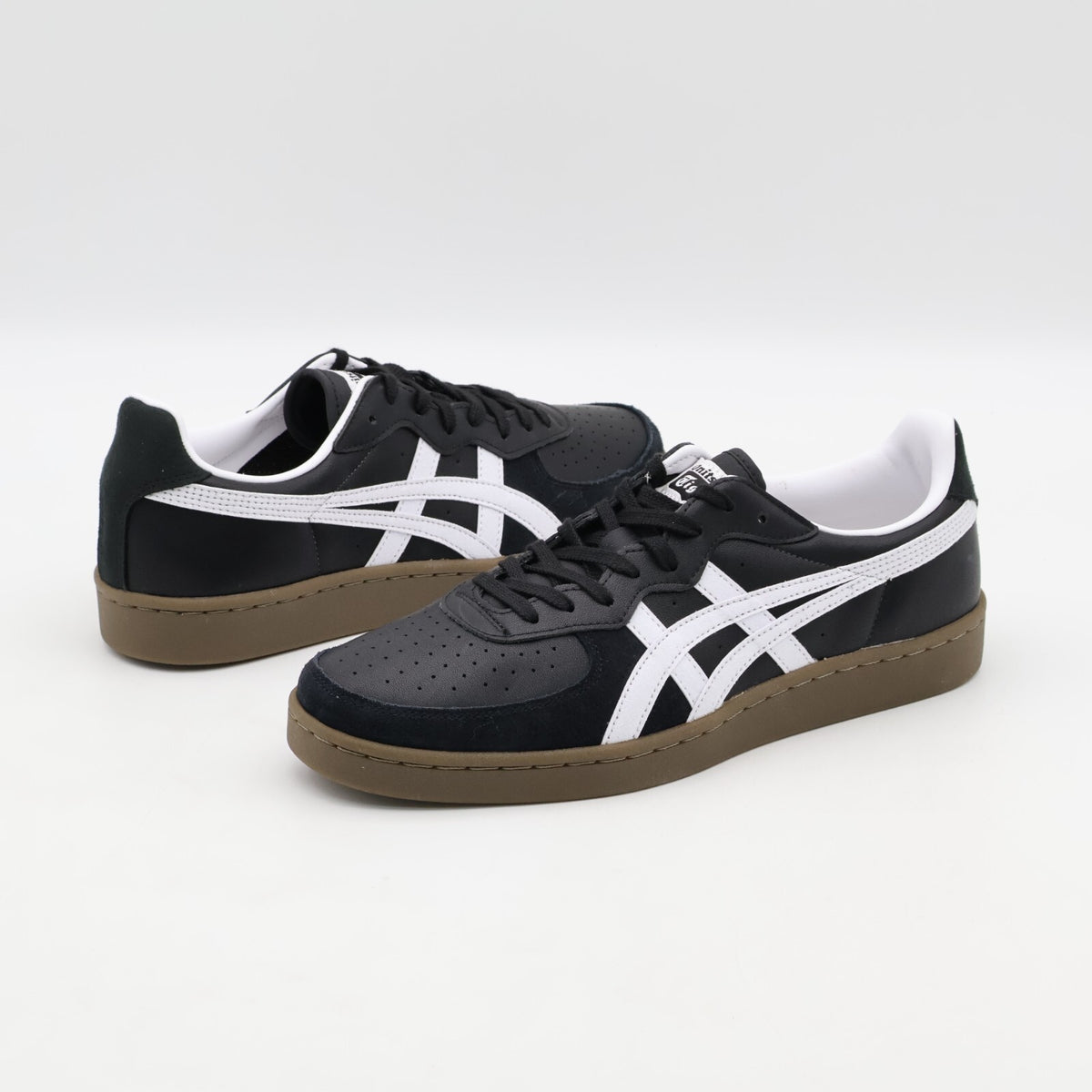1183A353-002 Onitsuka Tiger GSM Black White (Men's)