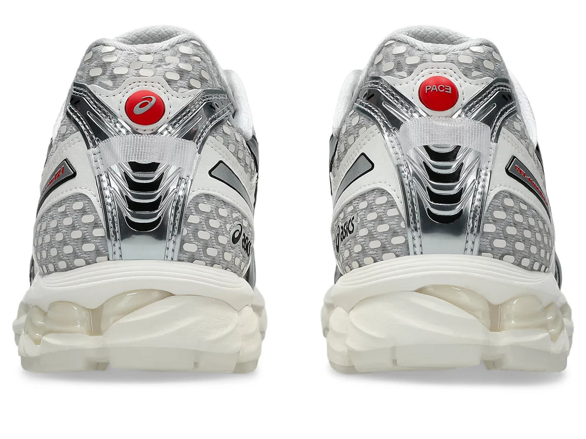 1203B001-100 PACE Ã Asics Gel-Kayano 12.1 Cream Black (Men's)