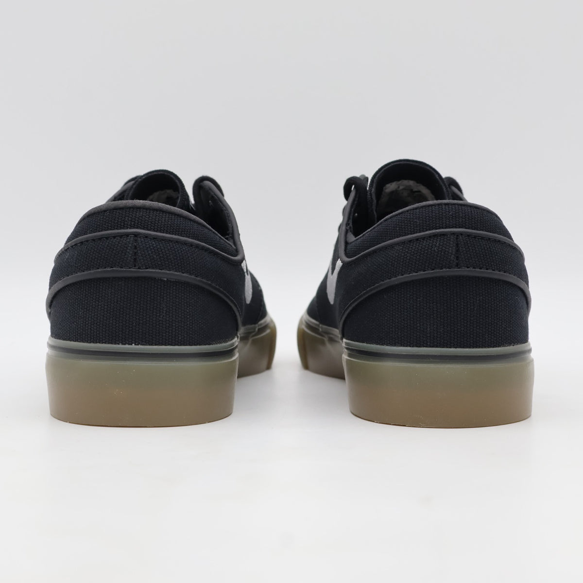 HQ1655-001 Nike SB Zoom Janoski OG+ Canvas Black White (Men's)