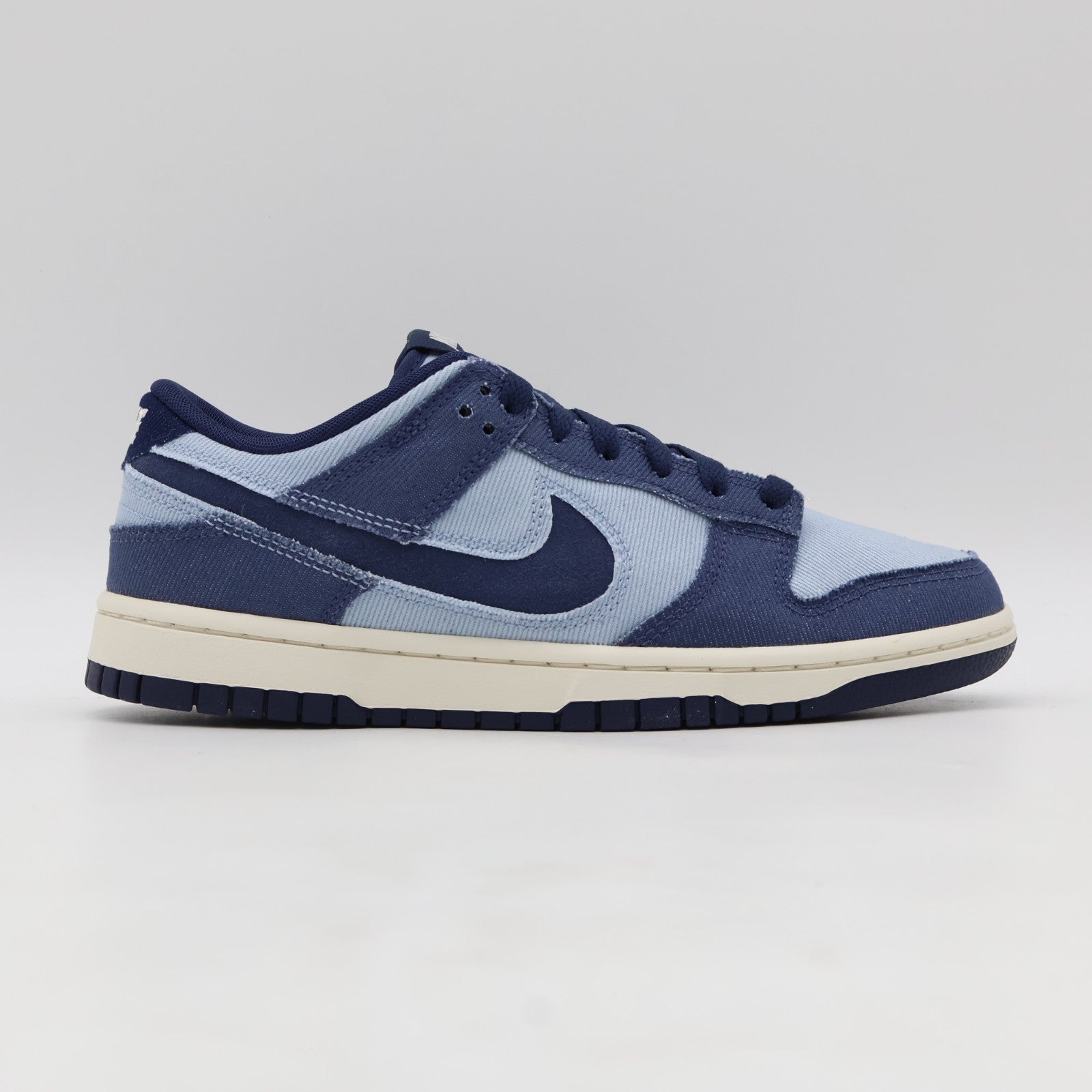 HF3141-400 Nike Dunk Low Retro SE LT Armory Blue Midnight Navy (Men's).