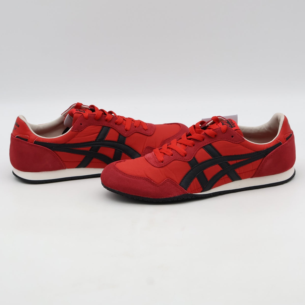 1183B400-605 Onitsuka Tiger SERRANO CLASSIC RED BLACK (Men's)