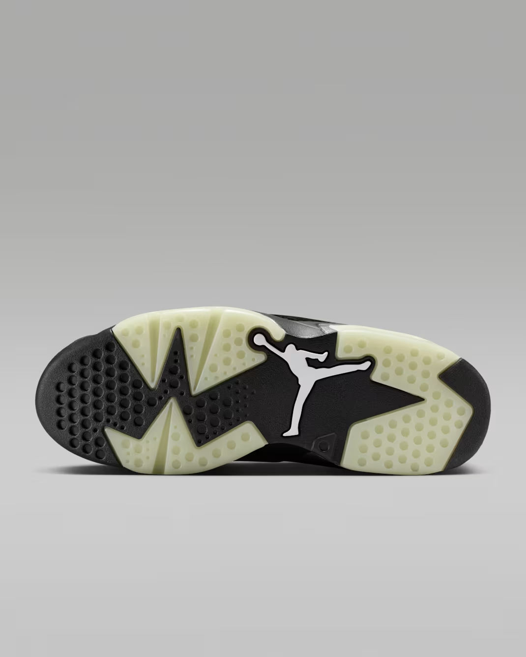 IO9786-001 Nike Air Jordan 6 Retro Low Blackout (Women's)