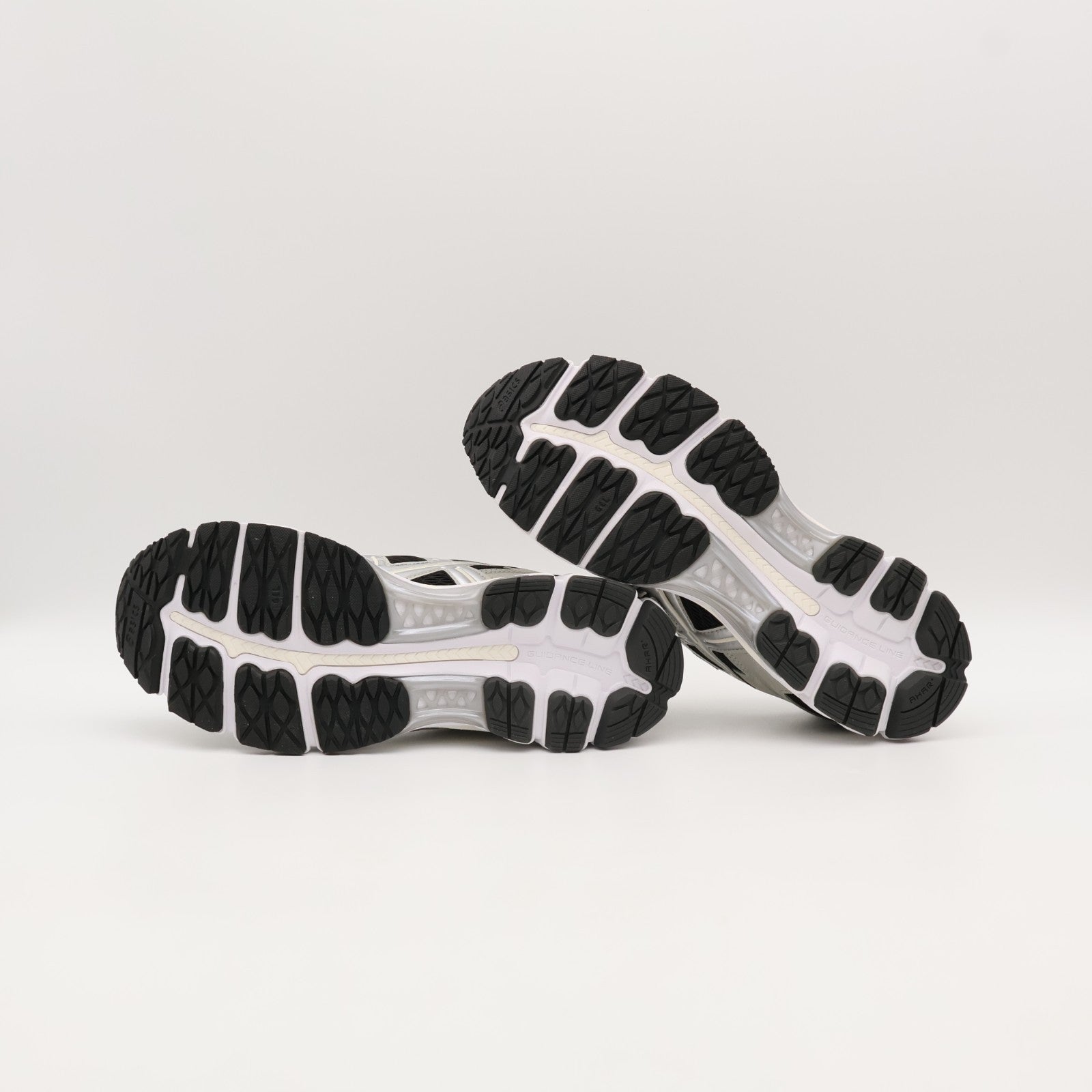 1203A846-020 KITH Ronnie Fieg Ã Asics Gel-Kayano 12.1 Peat Cream Black (Men's)