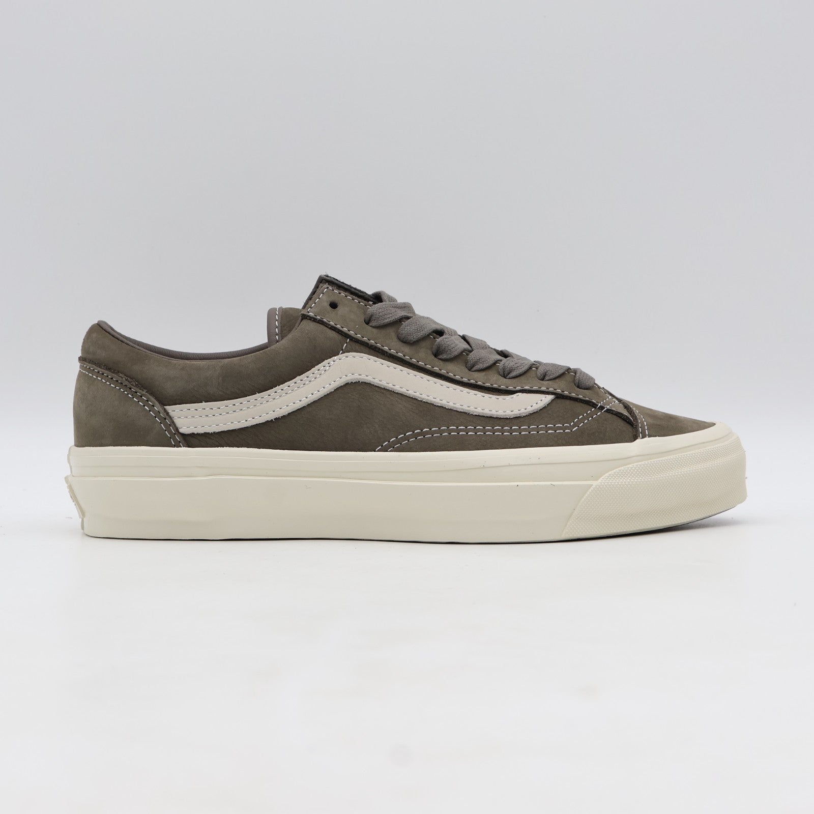 VN000D9R9JC Vans Premium Old Skool 36 Bungee Cord (Men's)