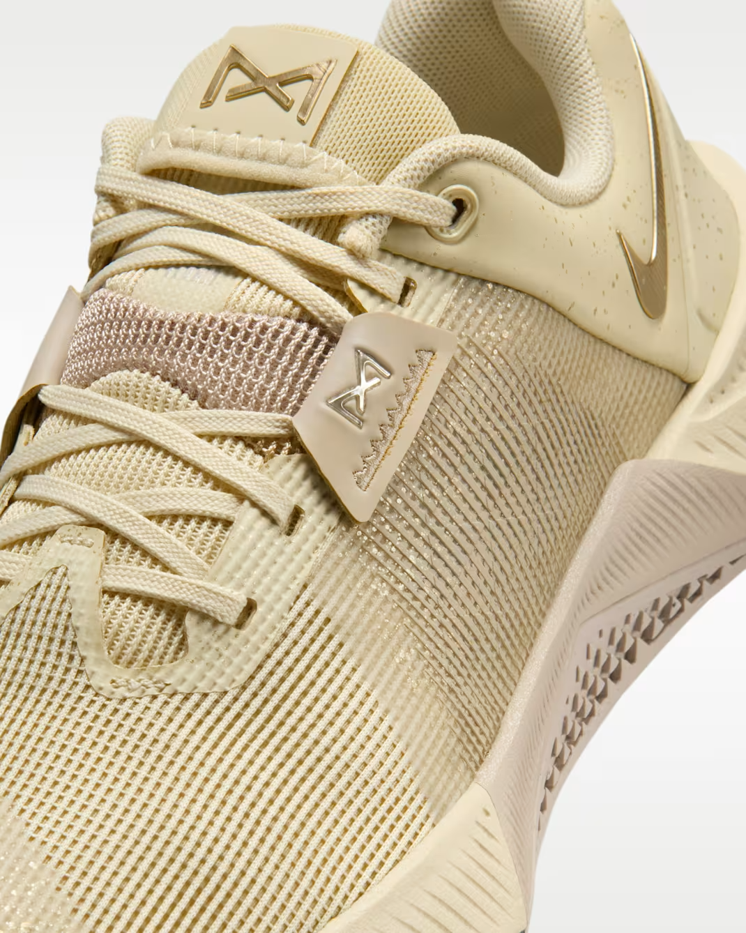 IB6544-200 Nike Metcon 10 SE Light Khaki Cream 2 (Women's)