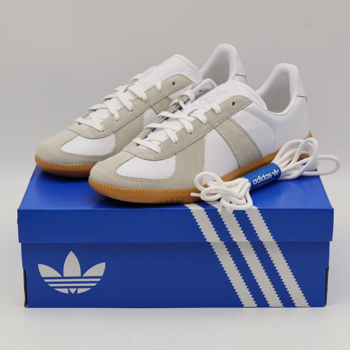 JR2002 adidas Originals BW Army Cloud White Cloud White Chalk White (Men's)