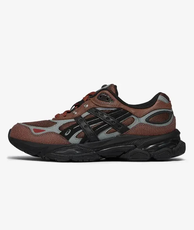 1203A896-200 HAL STUDIOS Asics Gel-NYC 2.0 SSHS Mahogany Black (Men's)