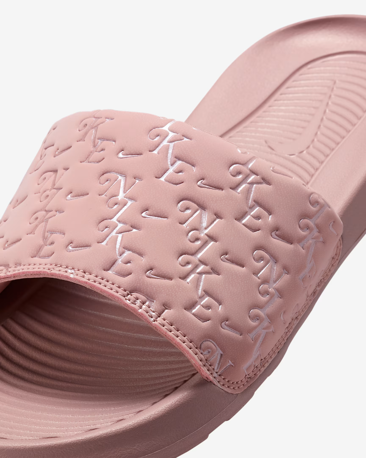 HQ7022-600 Nike Victory One Slide Particle Pink Particle Pink (Women's)
