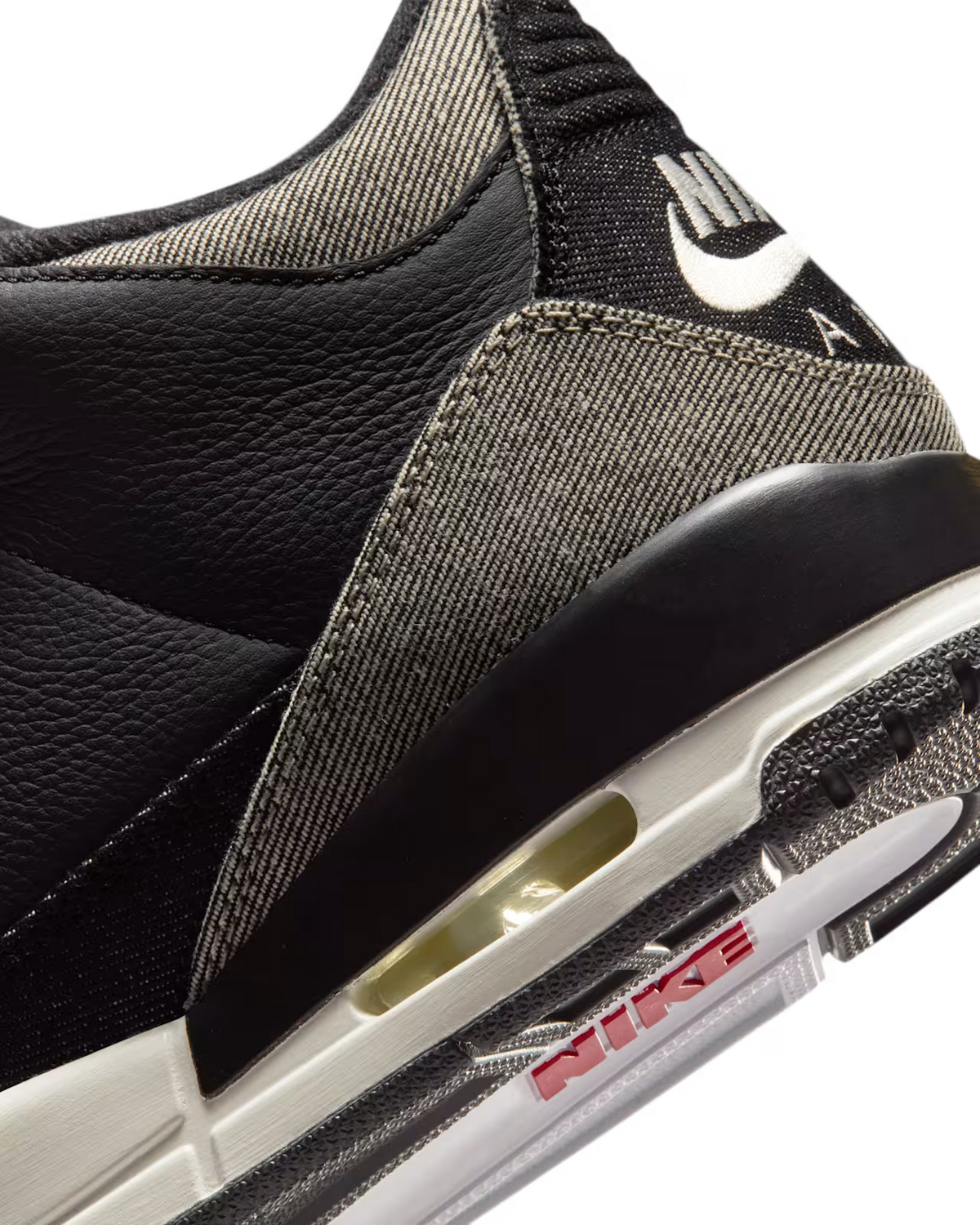 IR0914-400 Levi's Nike Air Jordan 3 Retro SP Black and White (LEVI'S Tab) (Men's