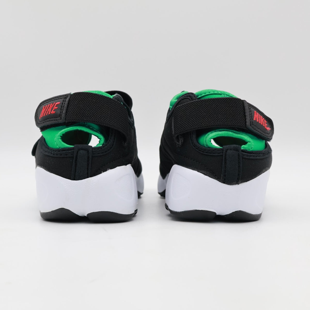 FN7772-001 Nike Air Rift Kenya University Red Stadium Green Forest (Women's)