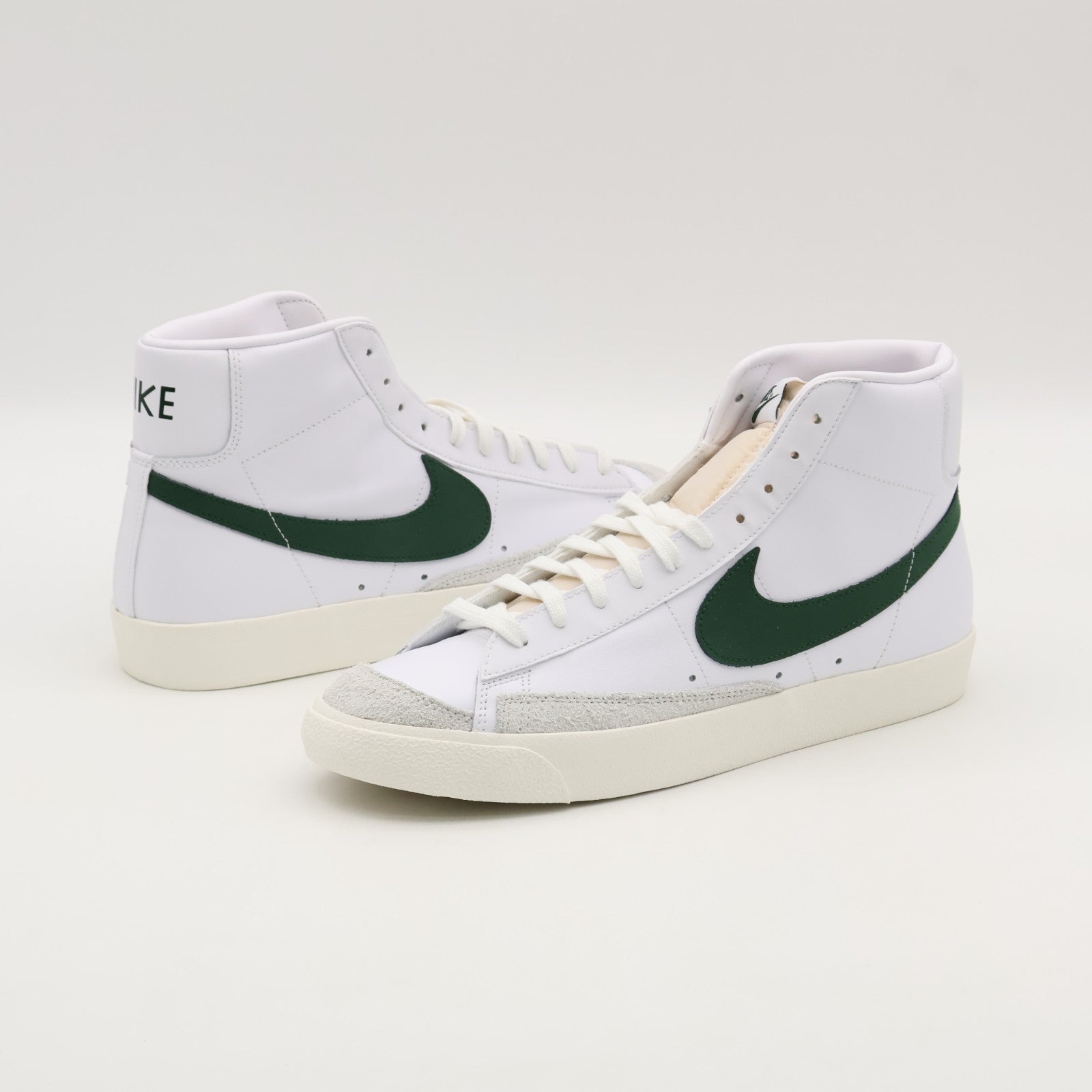 BQ6806-134 Nike Blazer Mid 77 Vintage Shoes White Sail Fur (Men's)
