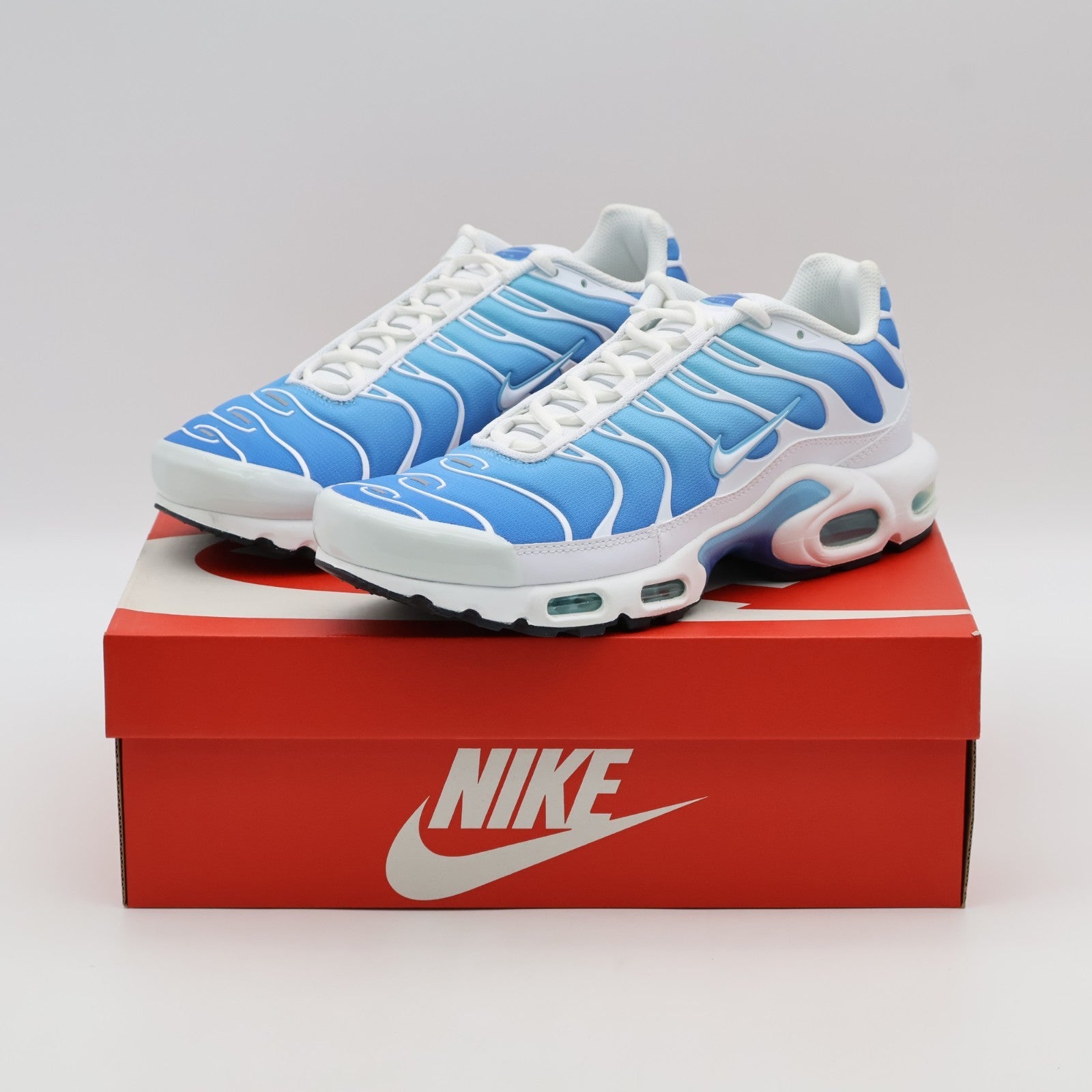 852630-411 Nike Air Max Plus Battle Blue White (Men's)