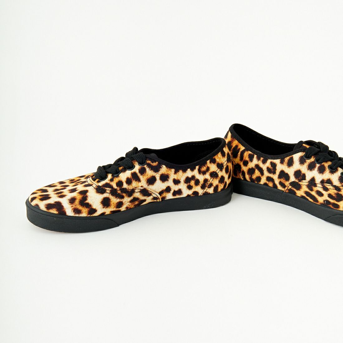 VN000D04LPR Vans Authentic Lowpro Leopard (Men's)