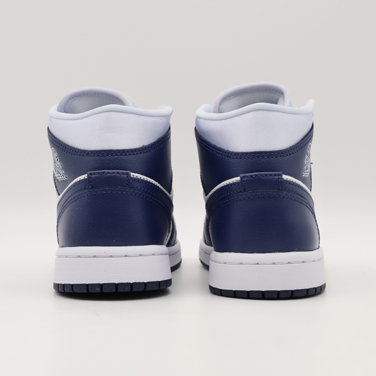 FZ8777-044 Nike Air Jordan 1 Mid Football Grey Mid Night Navy (Women's)