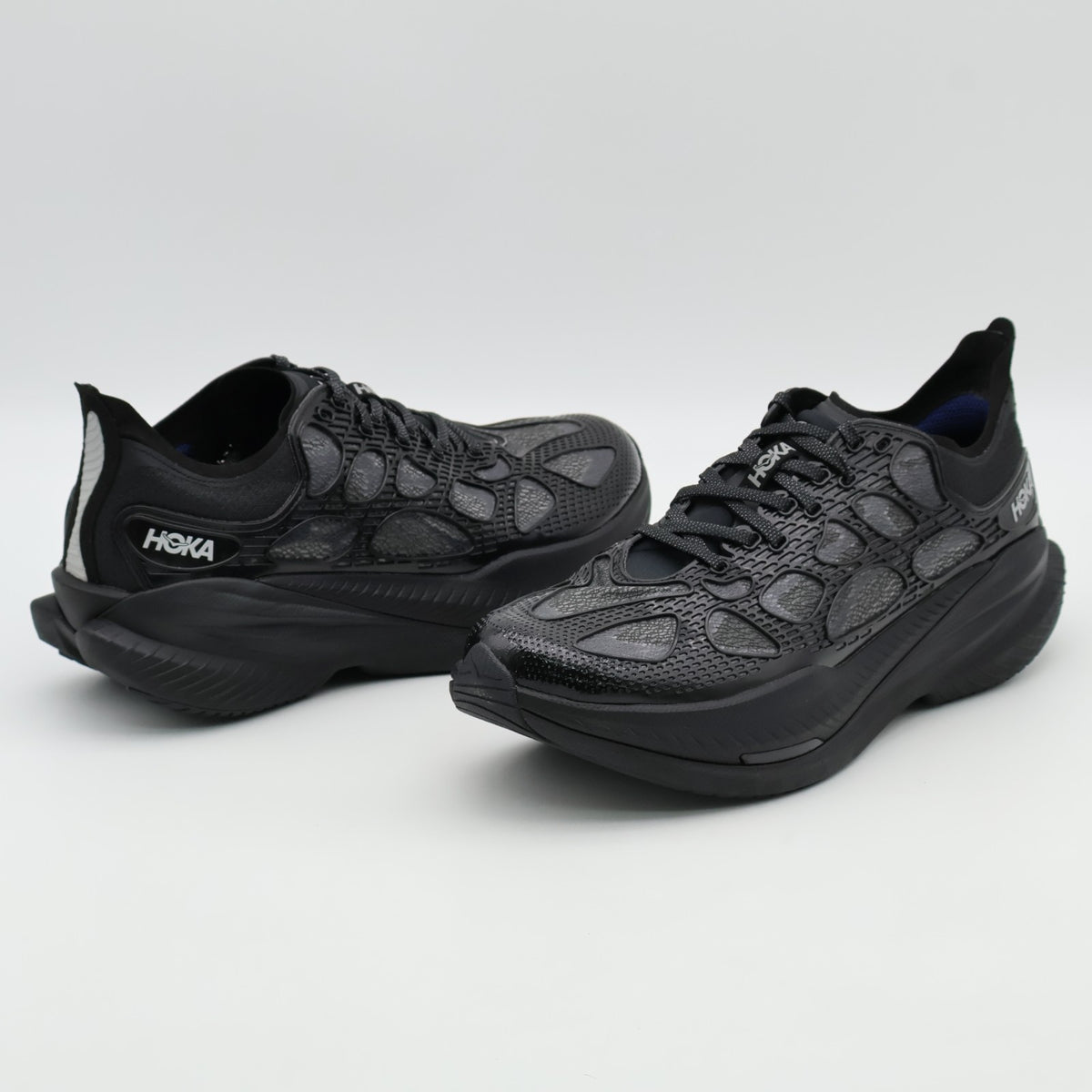 1168932-bmd Hoka Mach X Caged Black Midnightblued (Men's)